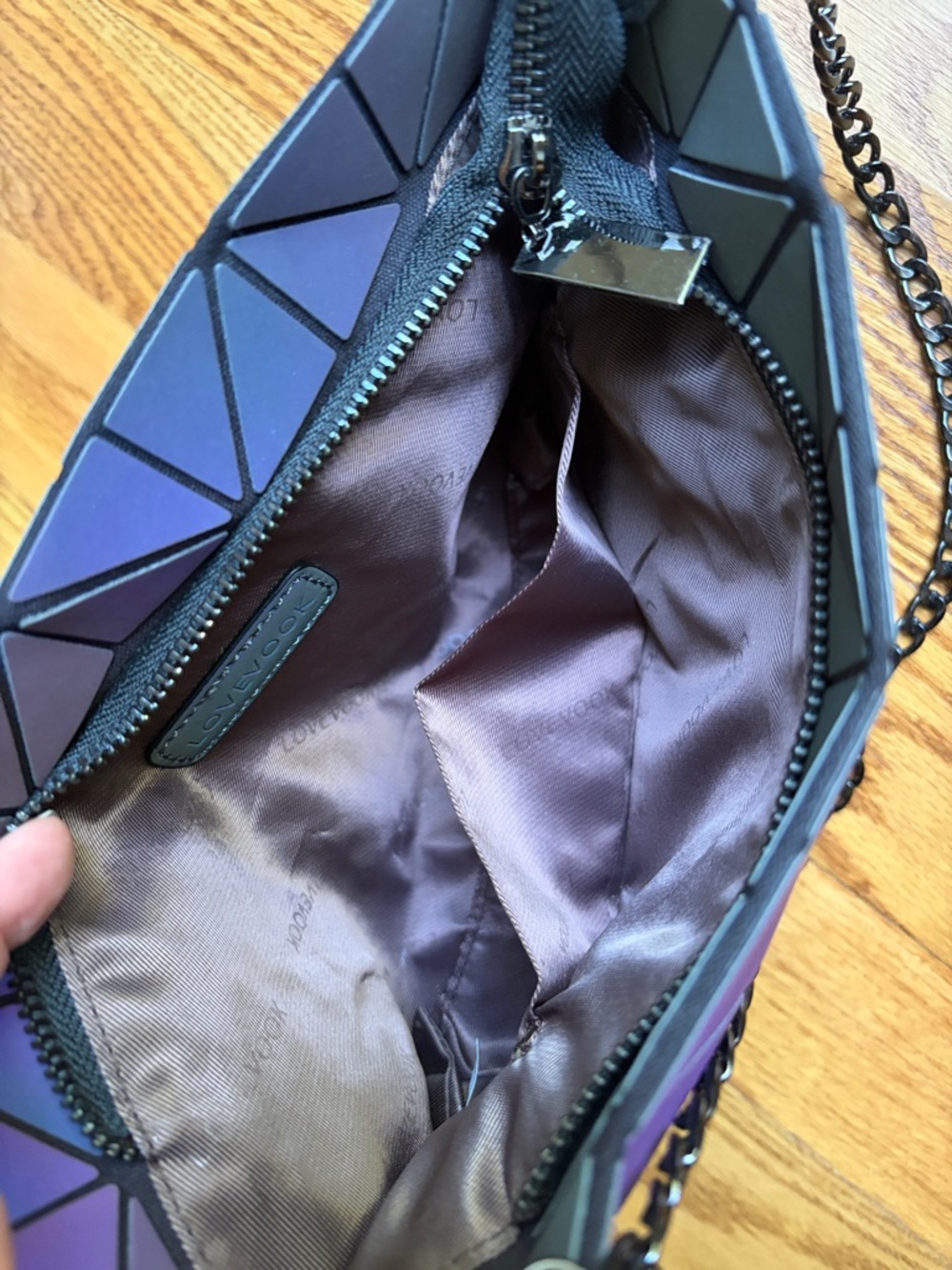 Lovevook Geometric Mosaic Crossbody Bag in Iridescent Purple - Picture 6 of 8